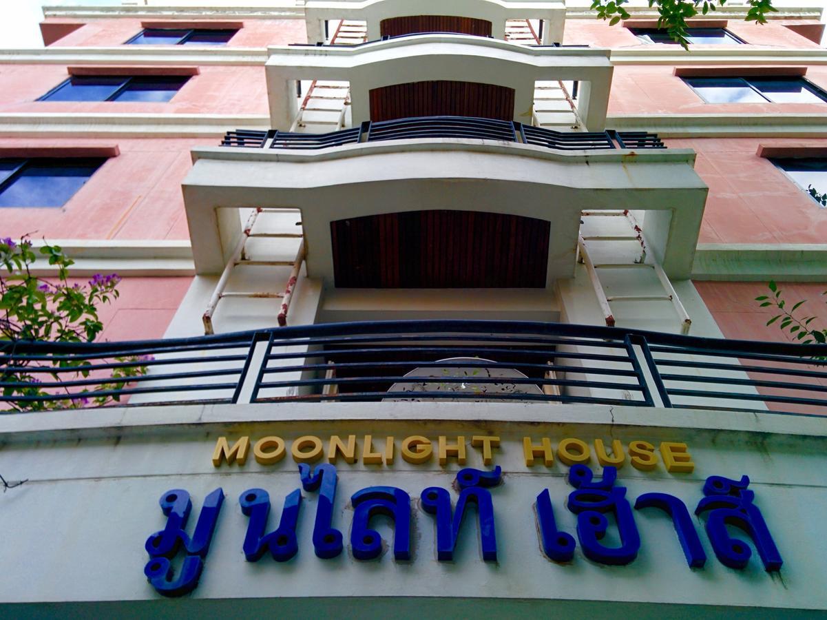 Moonlight House Hotel Nakhonratchasima Exterior foto